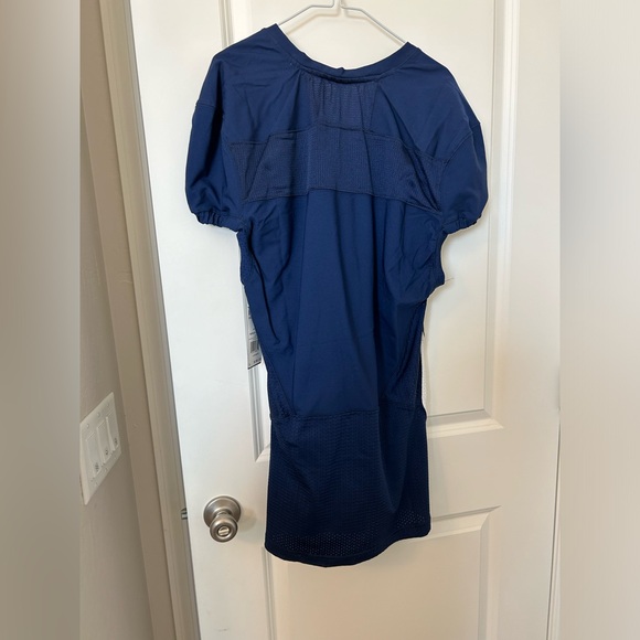 Adidas - Picture 2 of 6